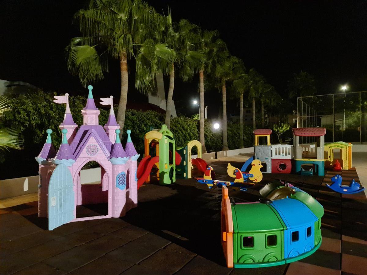 Nissiana Hotel & Bungalows ไอยานาปา ภายนอก รูปภาพ