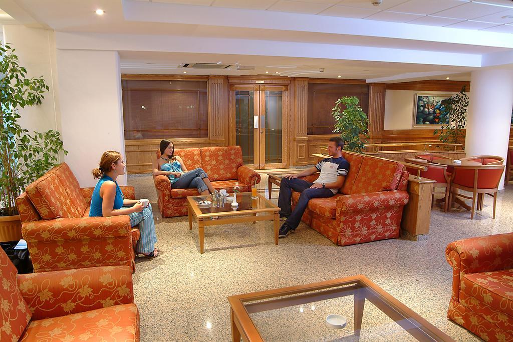 Nissiana Hotel & Bungalows ไอยานาปา ภายนอก รูปภาพ